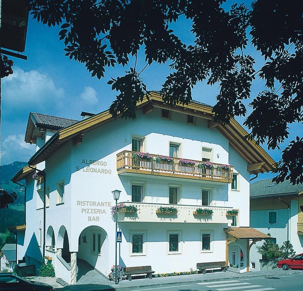 Hotel San Leonardo Badia  Bagian luar foto