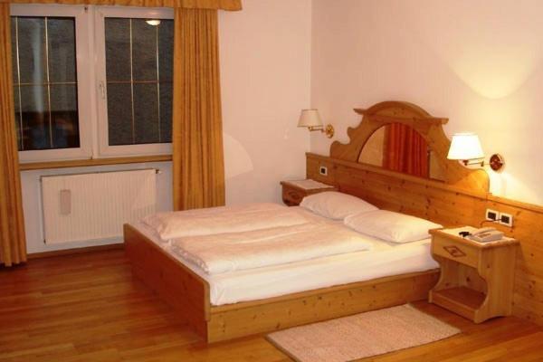 Hotel San Leonardo Badia  Bagian luar foto